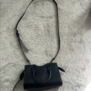 Aldo black crossbody bag w/ top handle.
